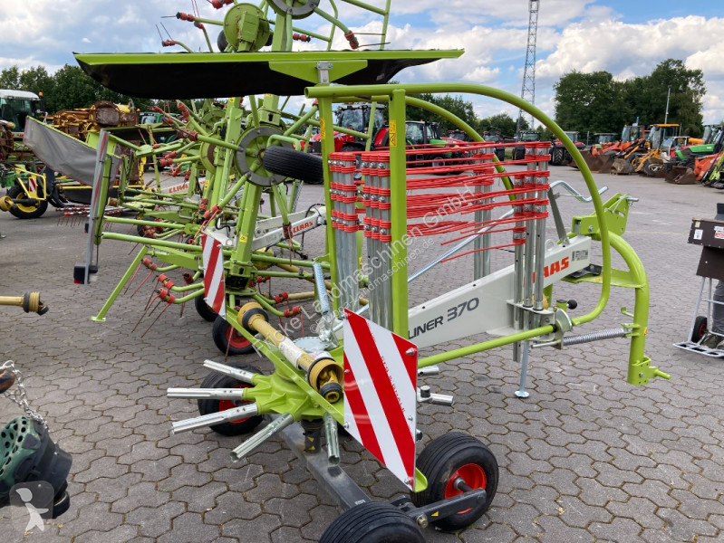 Henificación Claas  Liner 370 Tandem