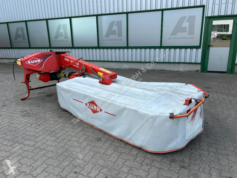 Henificación Kuhn 702 GII