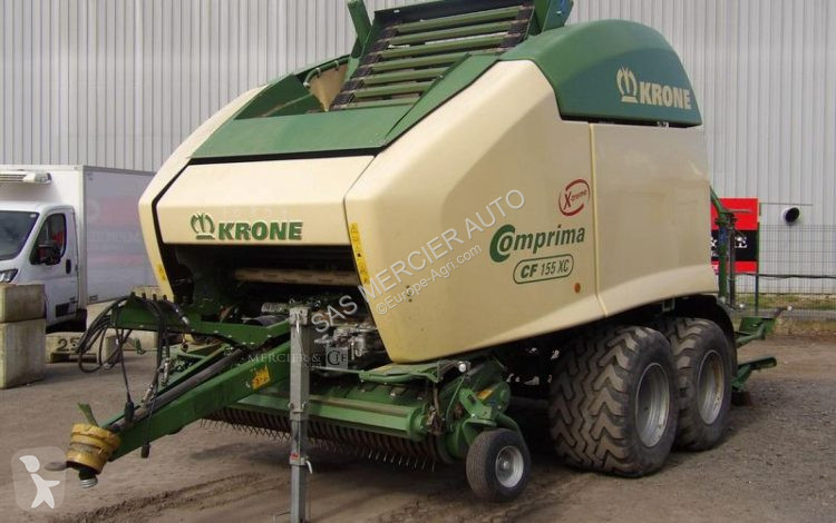 Henificación Krone combine presse enrubanneuse...