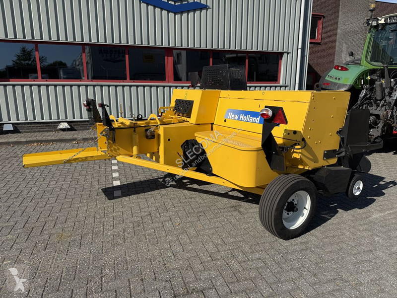 Henificación New Holland BC5060 Mini Balenpers