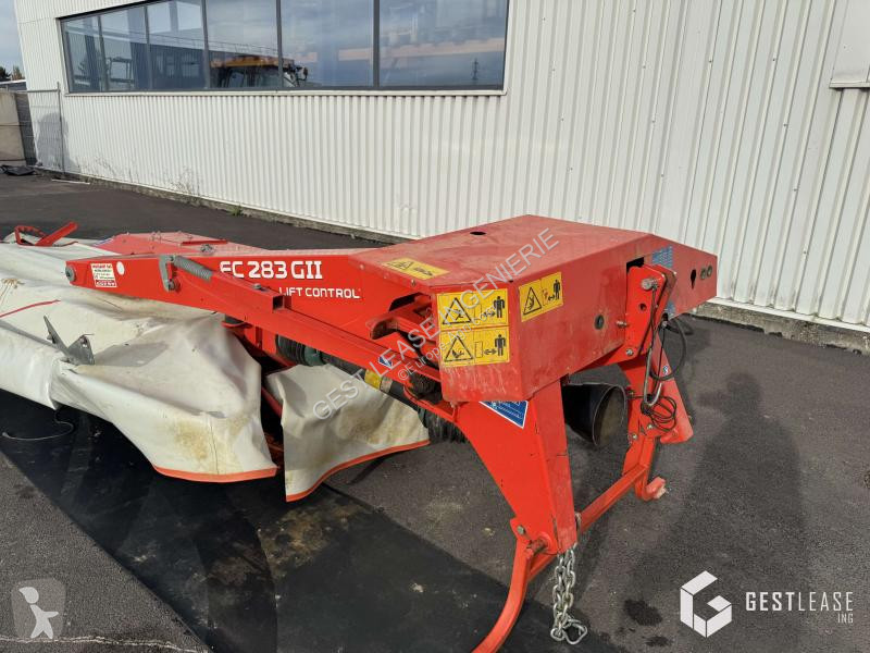 Kuhn  FC283GII haymaking