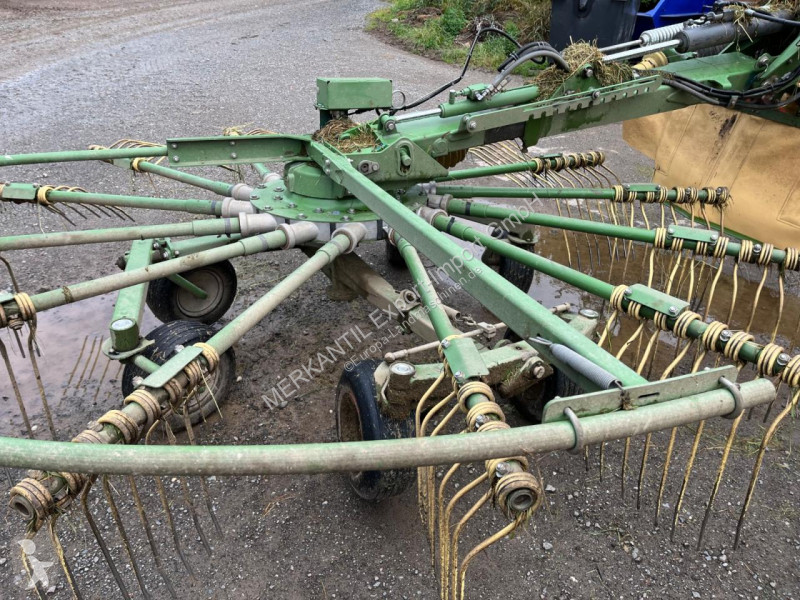 Fenaison Krone  Swadro 1400 Plus
