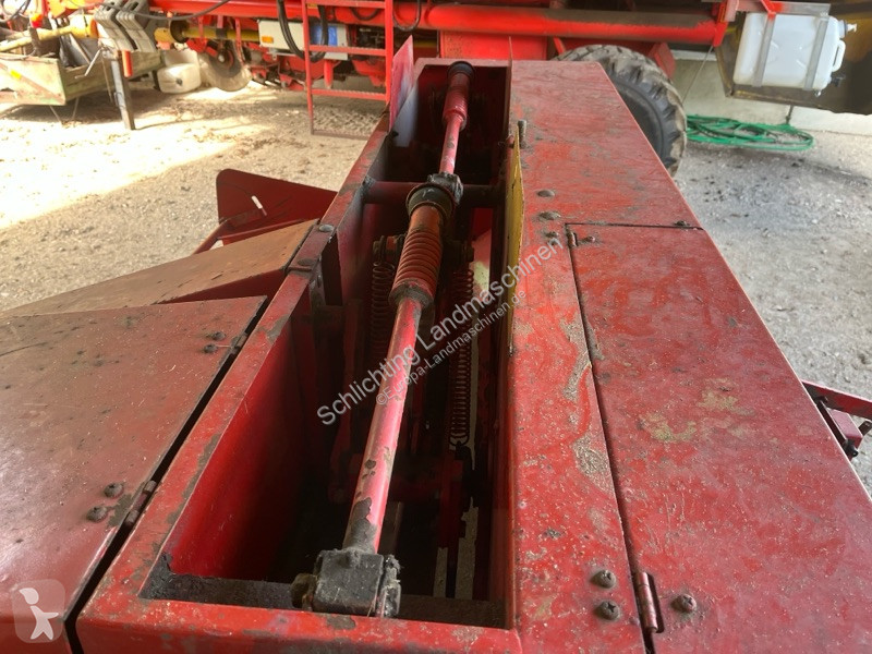 Welger  AP45 haymaking