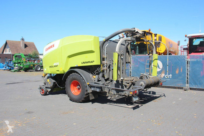 Fenaison Claas Rollant 455