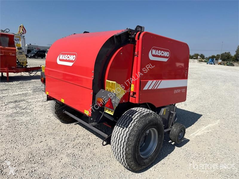 Henificación  Entry 120 Round Baler