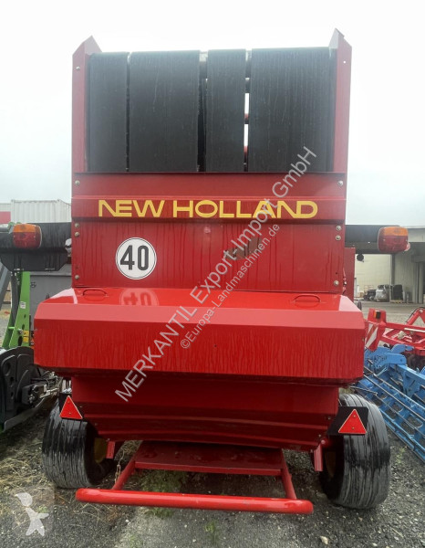 Henificación New Holland  RB 658