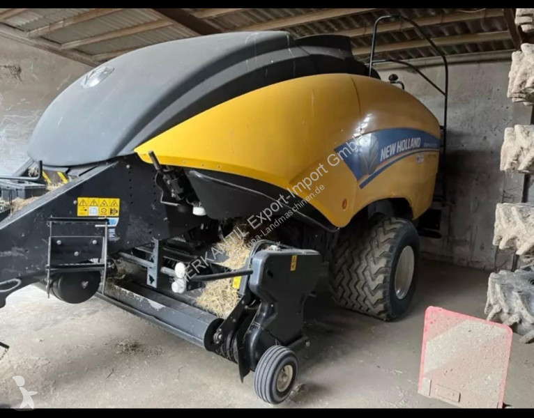Ceifa New Holland  BB 1270