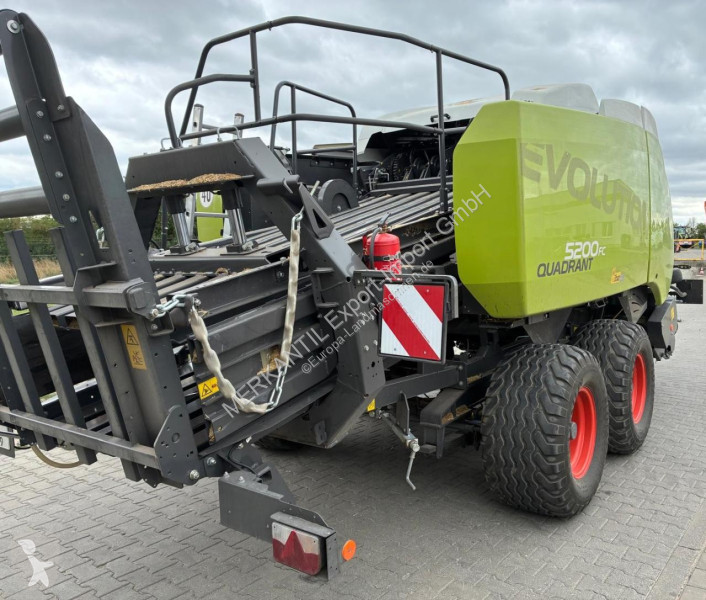 Henificación Claas  Quadrant 5200 FC