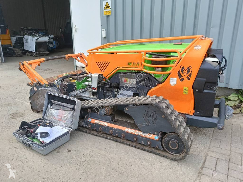 Senoseč  LV600 PRO remote control mower robot...