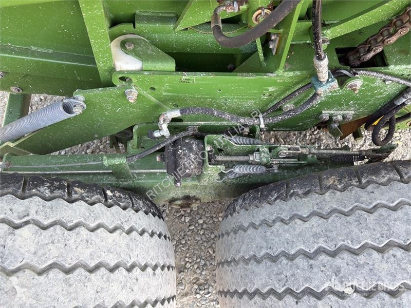 Сінозаготівля Krone Comprima V180XC Round Baler