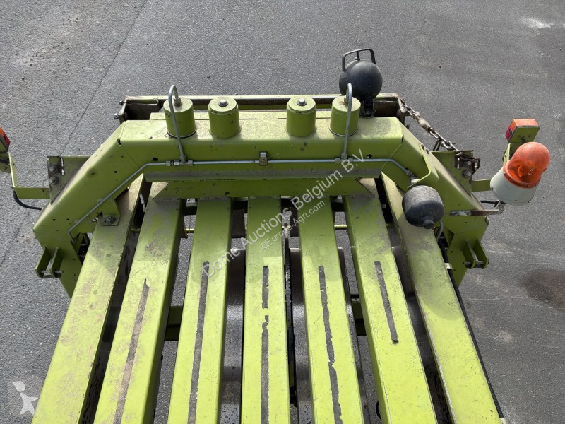 Senoseč Claas Quadrant 2200RC