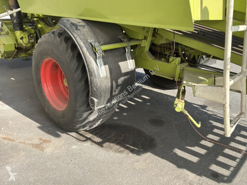 Senoseč Claas Quadrant 2200RC