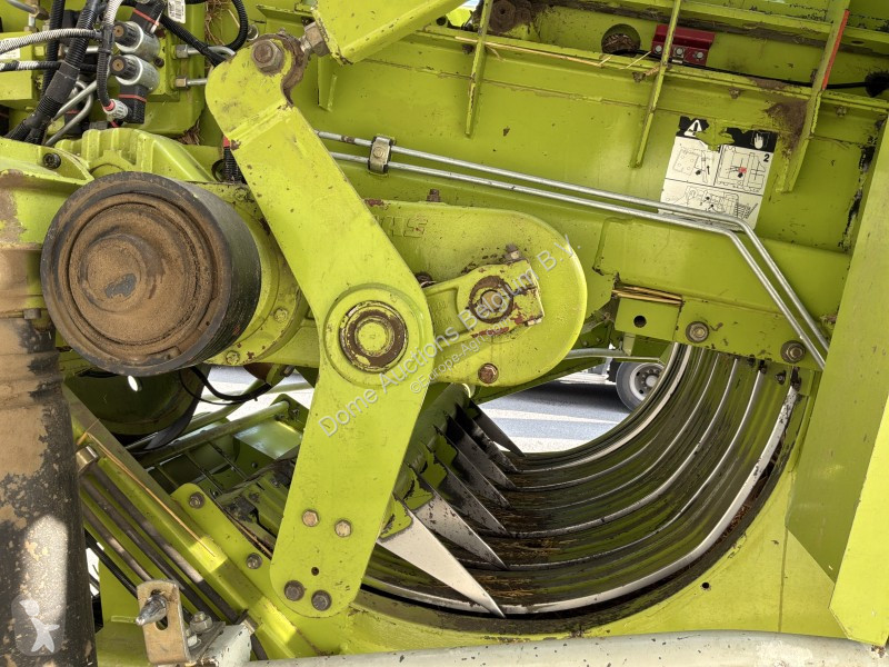 Senoseč Claas Quadrant 2200RC