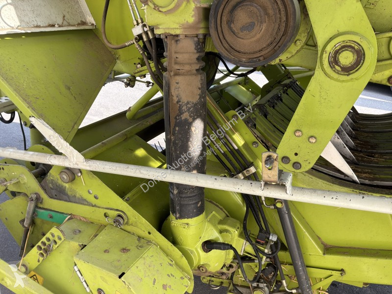 Senoseč Claas Quadrant 2200RC