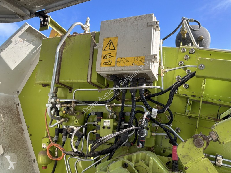 Senoseč Claas Quadrant 2200RC
