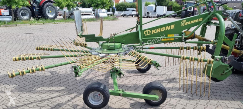 Fenaison Krone  SWADRO 46