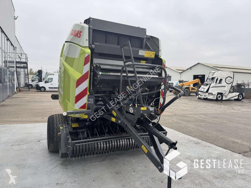Henificación Claas  VARIANT 480 RC