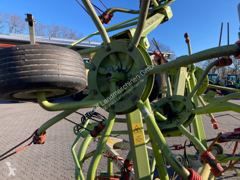 Henificación Claas  Volto 770