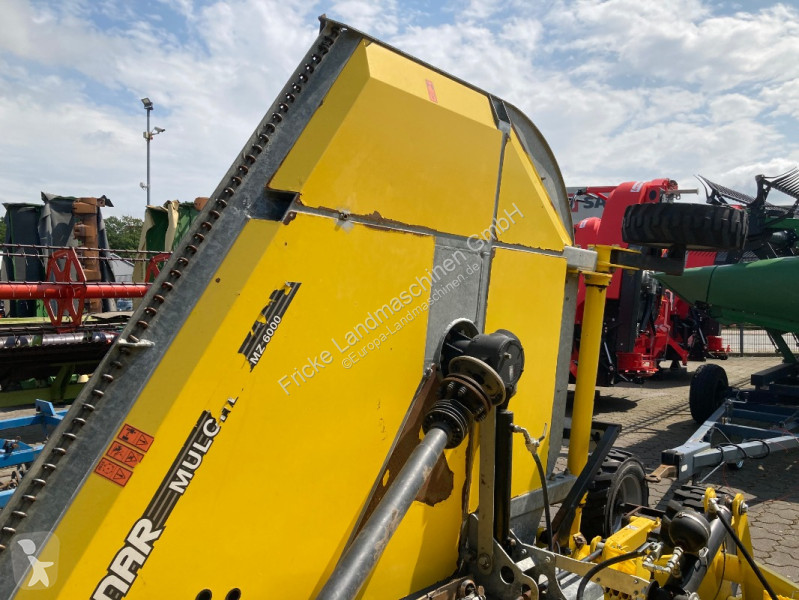 MZ 6000 landscaping equipment