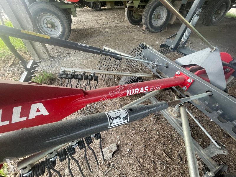 Fenaison Fella  Juras 351 DN