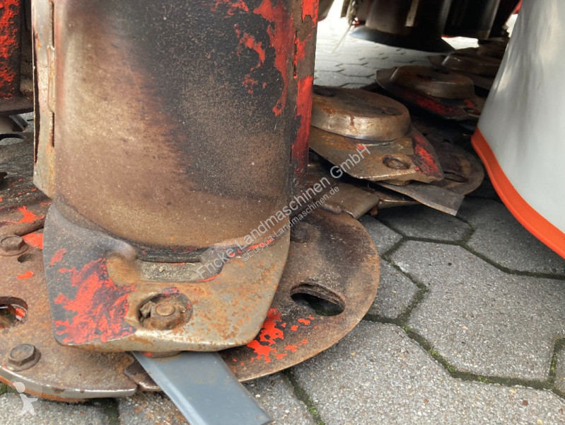 Fienagione Kuhn 802 F