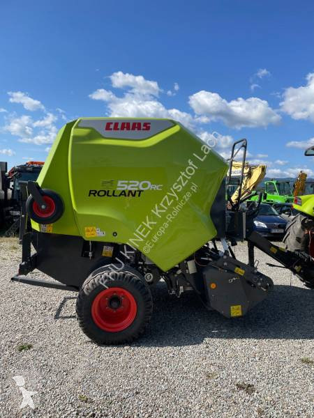 Fenaison Claas ROLLANT 520 RC