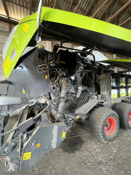 Henificación Claas  Quadrant 5300 FC