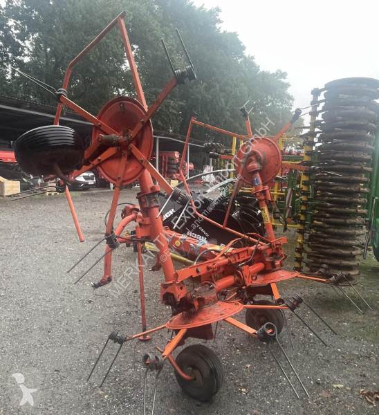 Henificación Kuhn  GF 5001