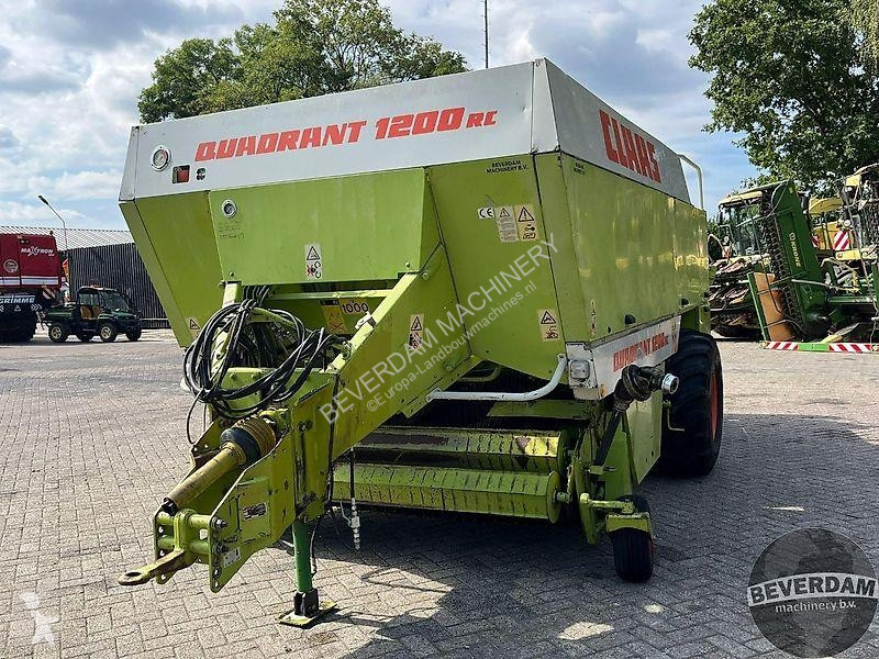 Henificación Claas Quadrant 1200 rc