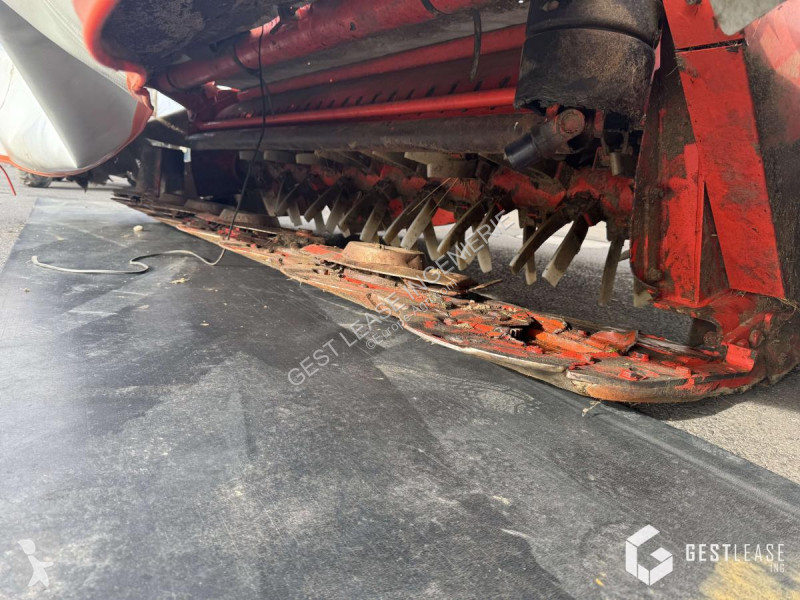Kuhn  FC283GII haymaking