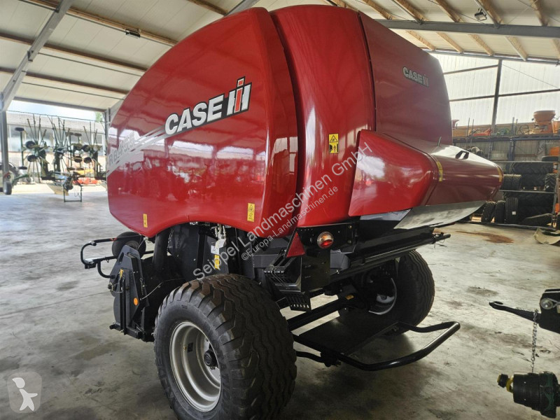 Case  RB 455 VC RotorCutter haymaking