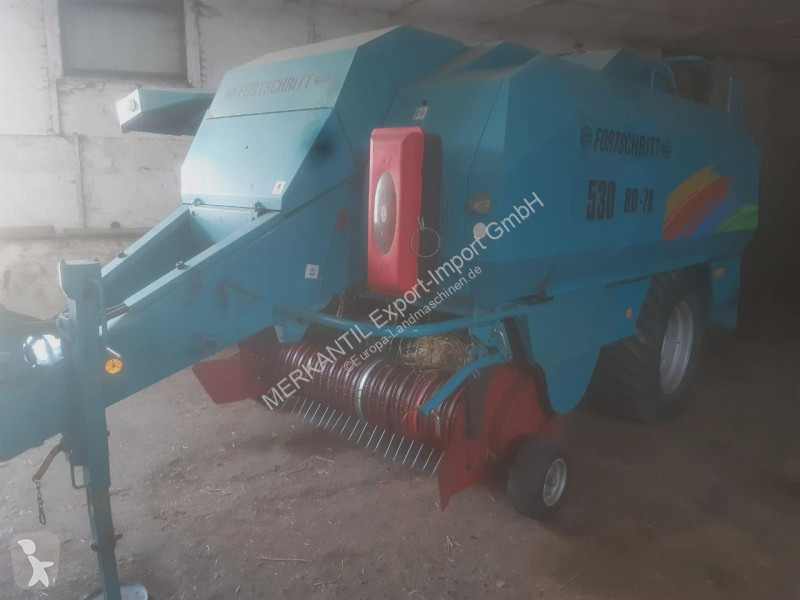 Fortschritt  K530 haymaking