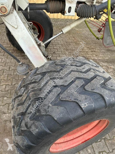 Fenaison Claas  Liner 4000