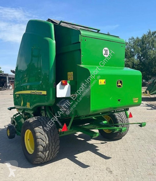 Henificación John Deere  864