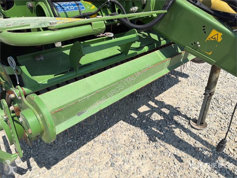 Сінозаготівля Krone Comprima V180XC Round Baler