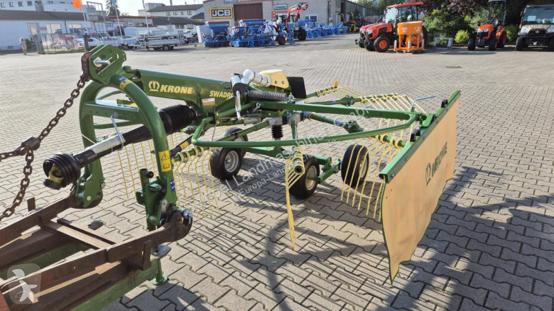 Fenaison Krone  SWADRO S 380