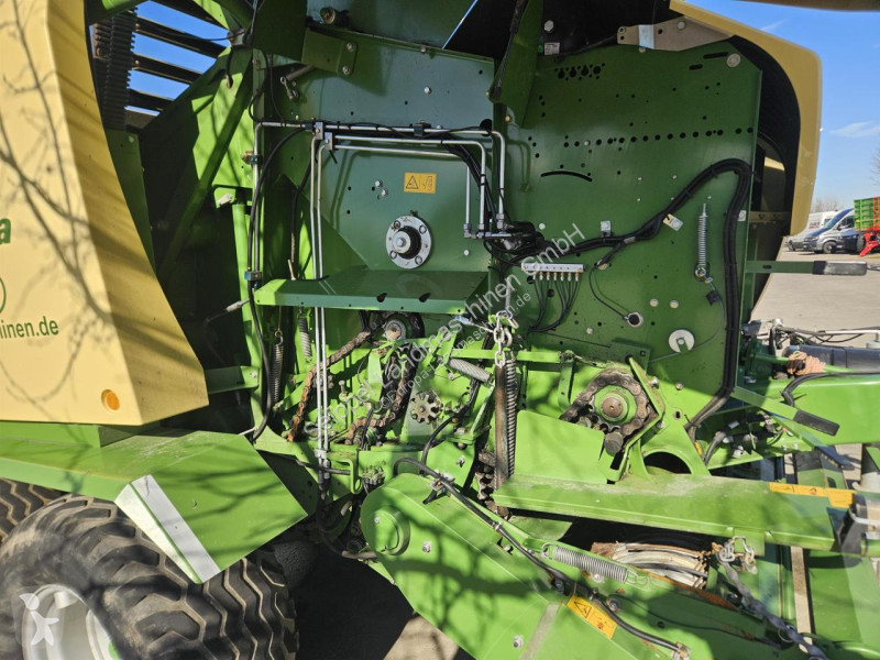 جمع الحشيش Krone  COMPRIMA CF155 XC