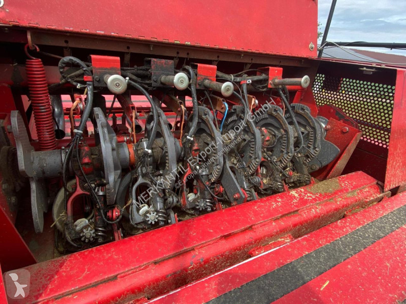 Fienagione Massey Ferguson  190