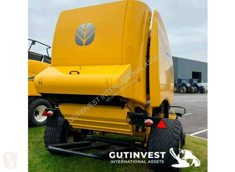 Henificación New Holland ROLL BELT 180