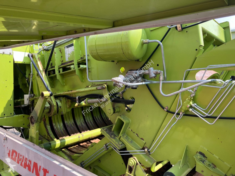 Fienagione Claas  Quadrant 1200 RC