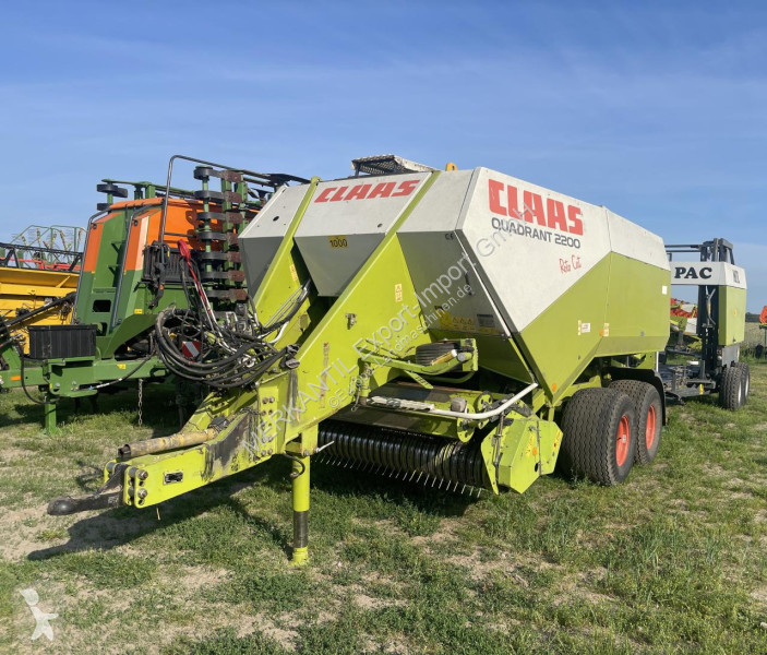Henificación Claas  Quadrant 2200 RC mit...