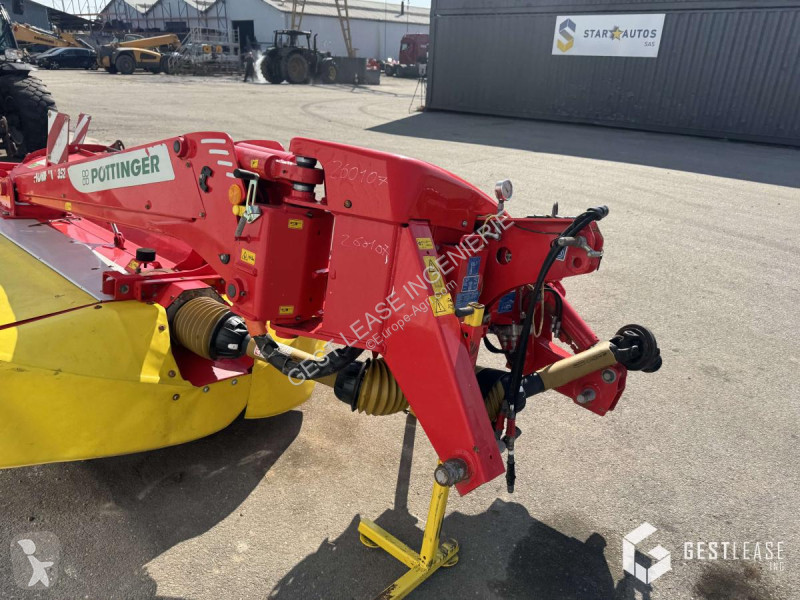 Pöttinger  325 ED haymaking