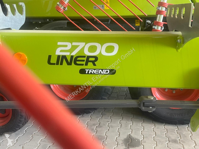 Fenaison Claas  Liner 2700 Trend