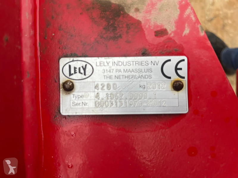 Hooien Lely Lotus 1500 Profi