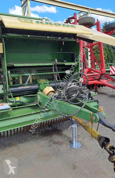 Henificación Krone  Krone Comprima V150 XC