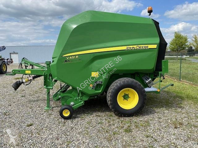 Henificación John Deere V451R