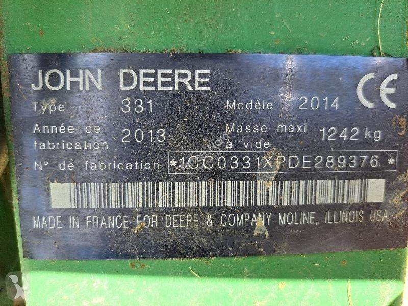 Henificación John Deere 331