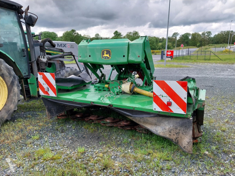 Henificación John Deere