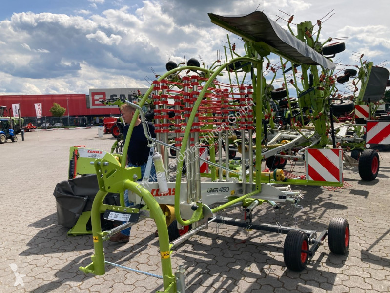 Fienagione Claas  Liner 450