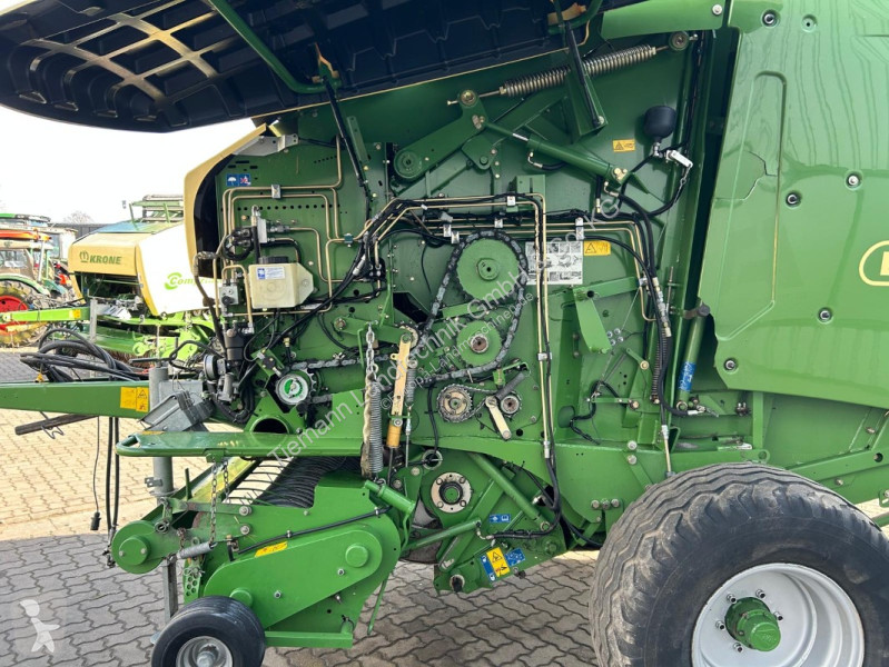 جمع الحشيش Krone  Comprima V 180 XC
